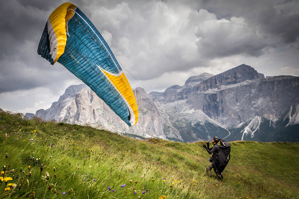 Parapendio in Val di Fassa Parapendio in Val di Fassa