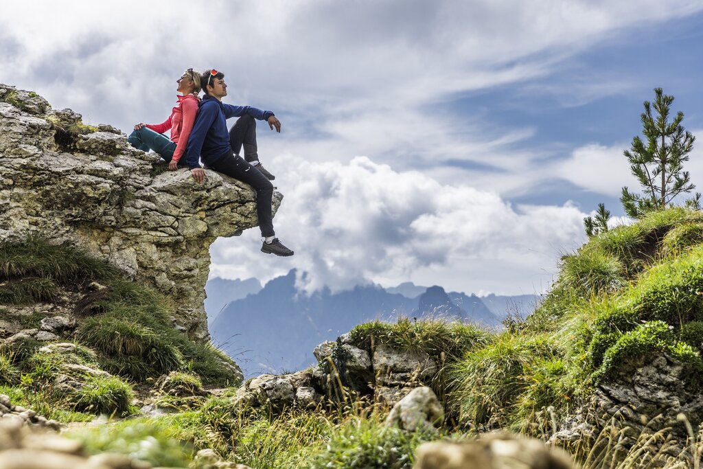 Trekking al Col Rodella Trekking al Col Rodella sopra Campitello di Fassa