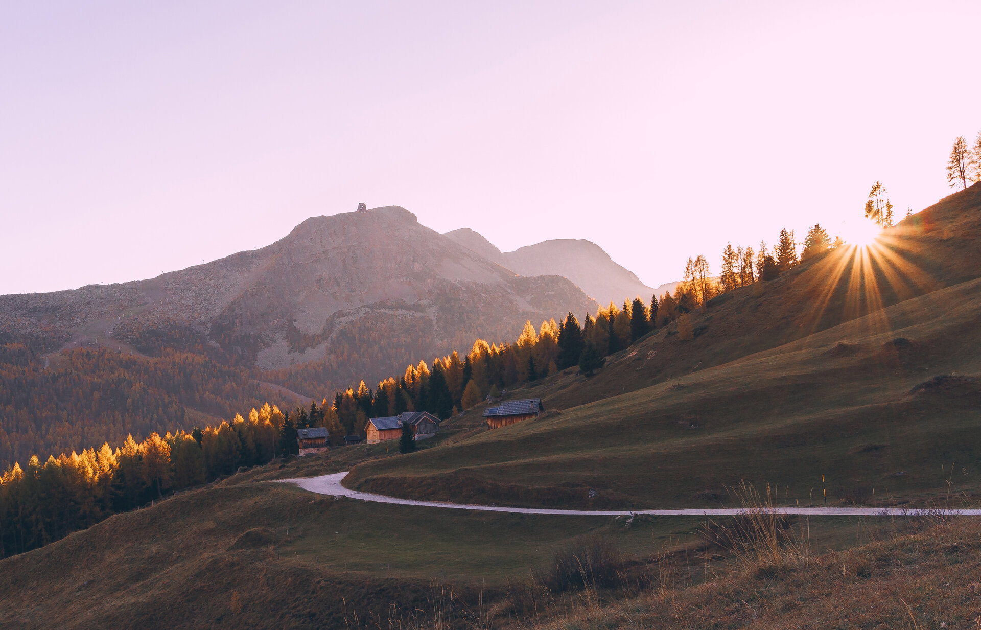 Autunno Fuciade | © Patricia Ramirez - Archivio Immagini ApT Val di Fassa Paesaggio autunnale al Fuciade in Val di Fassa | © Patricia Ramirez - Archivio Immagini ApT Val di Fassa