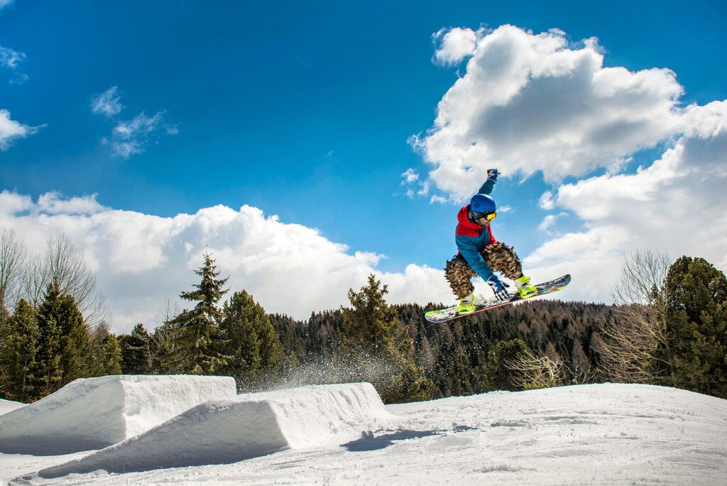 ArchivioImmagini SIT Bellamonte Morea Snowpark  05 04 2015  Action  Sb  Unknown  Lukas Auer  QParks  48 Elab ArchivioImmagini SIT Bellamonte Morea Snowpark  05 04 2015  Action  Sb  Unknown  Lukas Auer  QParks  48 Elab