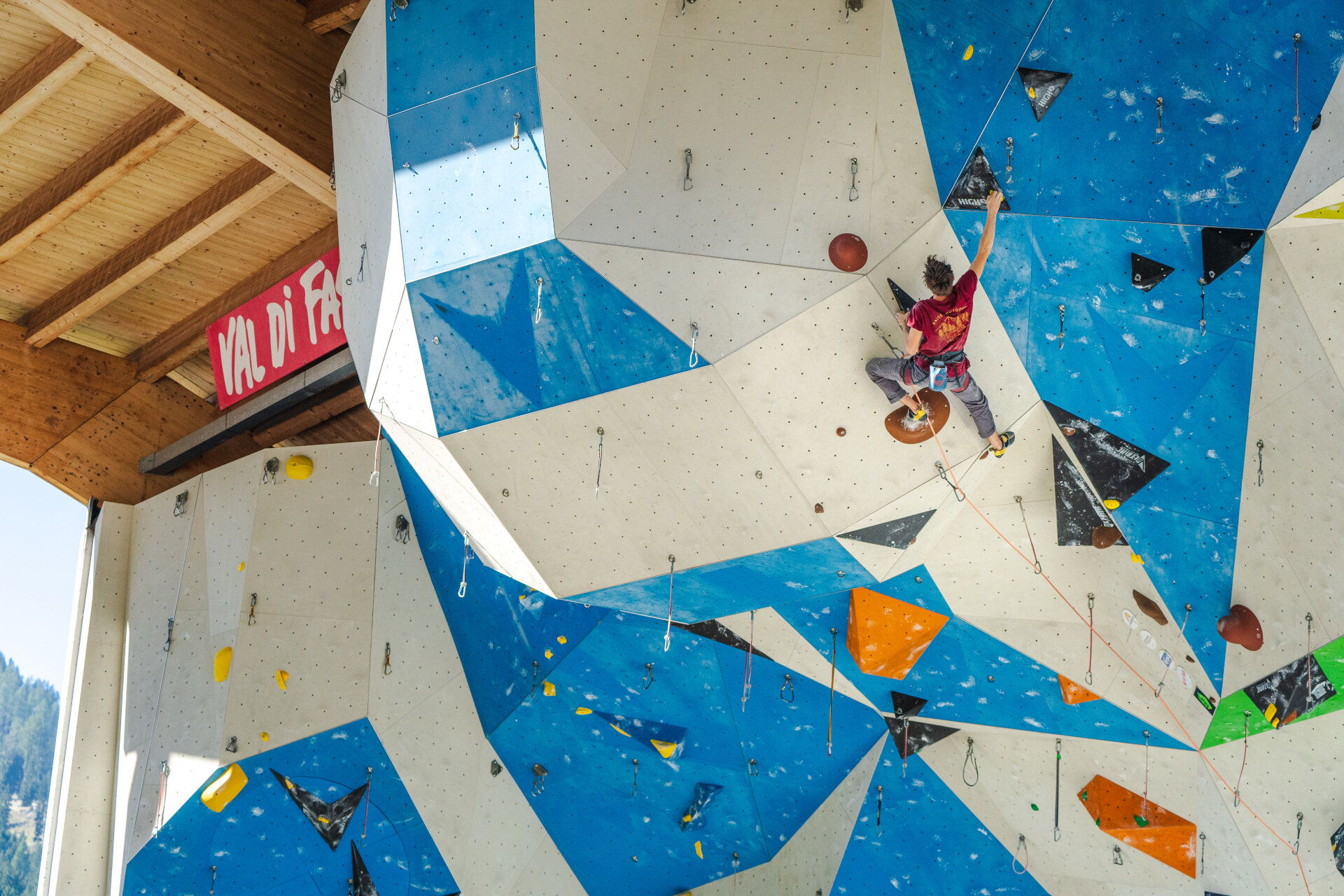 ADEL Climbing Wall ADEL Climbing Wall